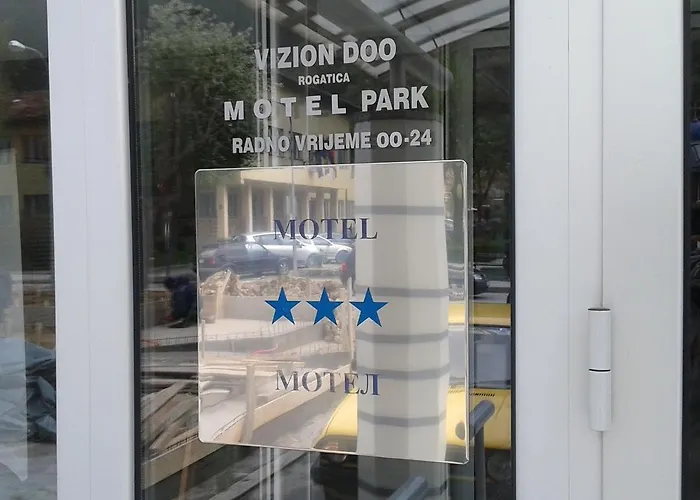 汽车旅馆 Park Rogatica